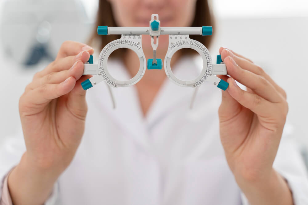 eye care treatment in Dahegam
